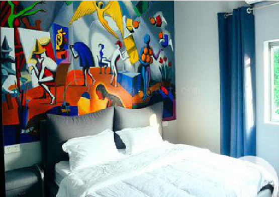 桂林对于酒店的墙体彩绘而言更注重哪些方面？